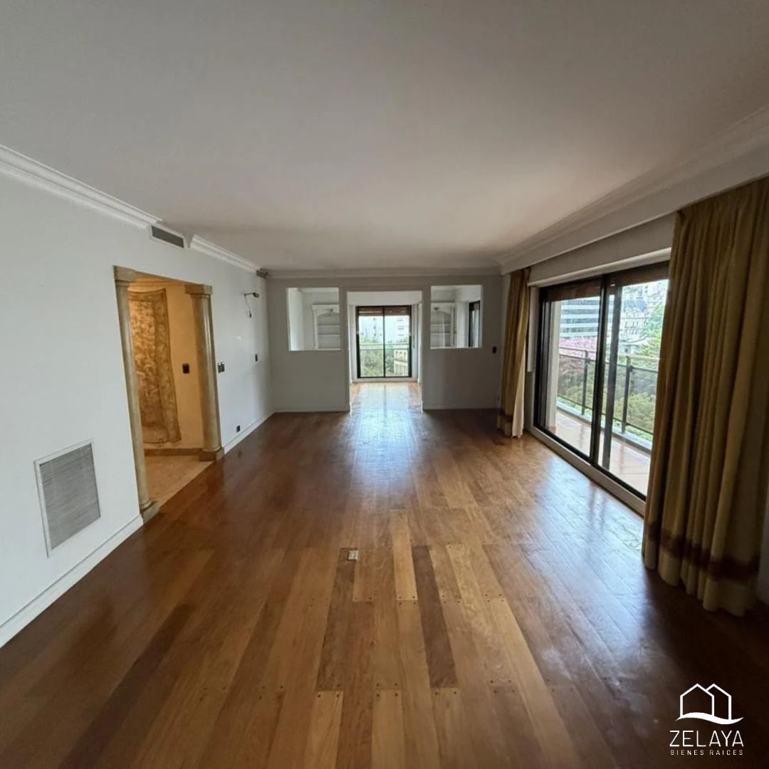 Semipiso 3 dormitorios en suite · Av. del Libertador